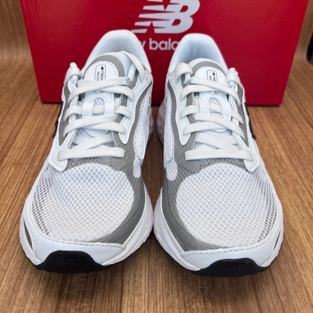 New Balance Fresh Foam Arishi v4 Tiralux Women 10 White Grey WARISTT4 Run NEW